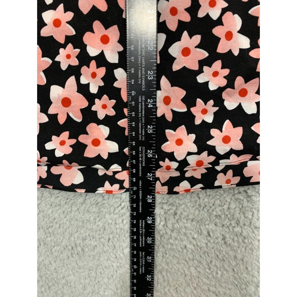 Women's Cabi Small (S) Black Pink Red Floral Print Cap Sleeve Top Blouse - Picture 10 of 11